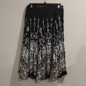 NWT Laura petite boho style skirt